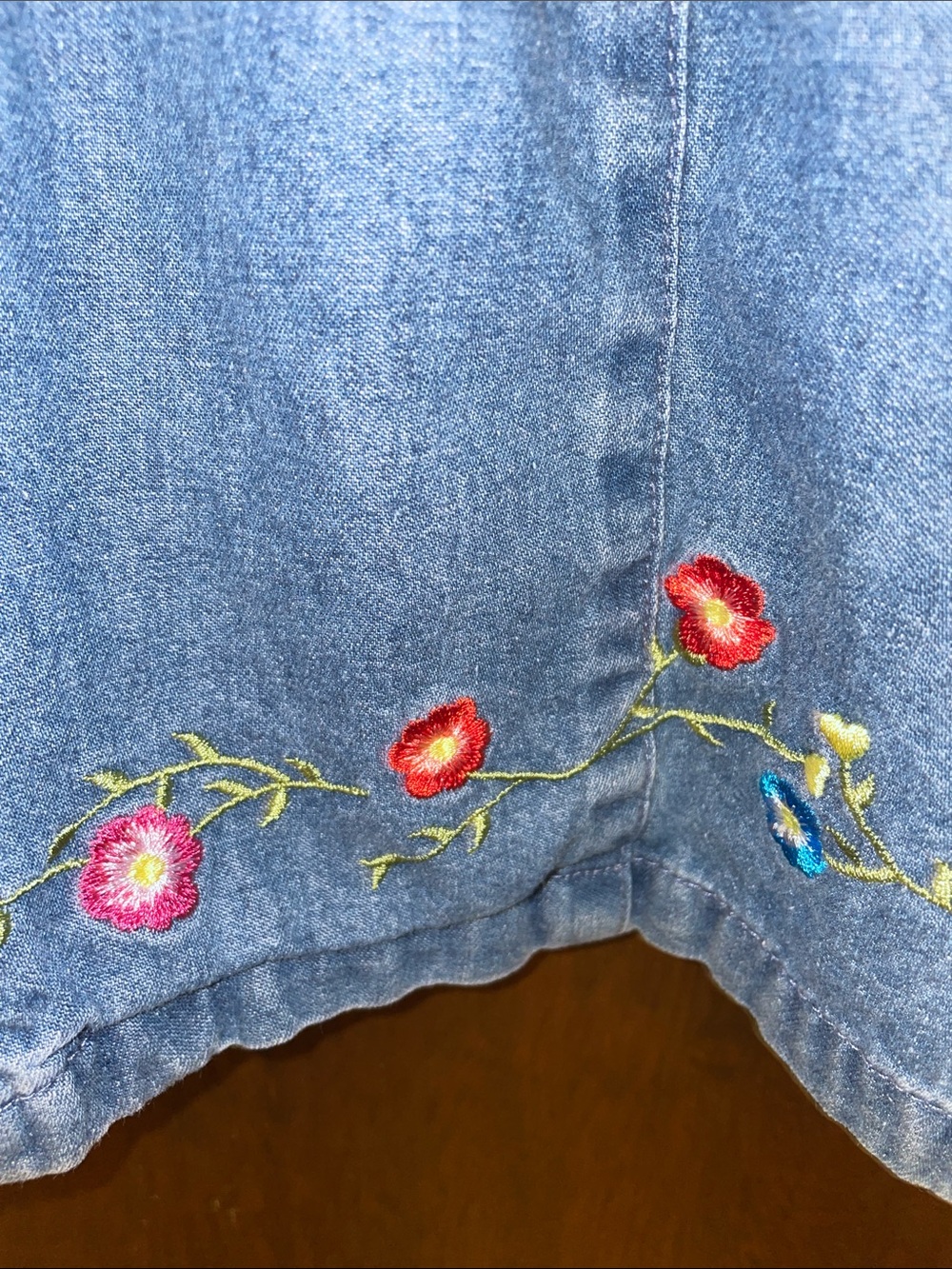 Denim&Co vintage Blue Denim Front-Zip Shirt - X-Large w/embroidery - Picture 3 of 6